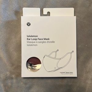 NWT Lululemon face mask